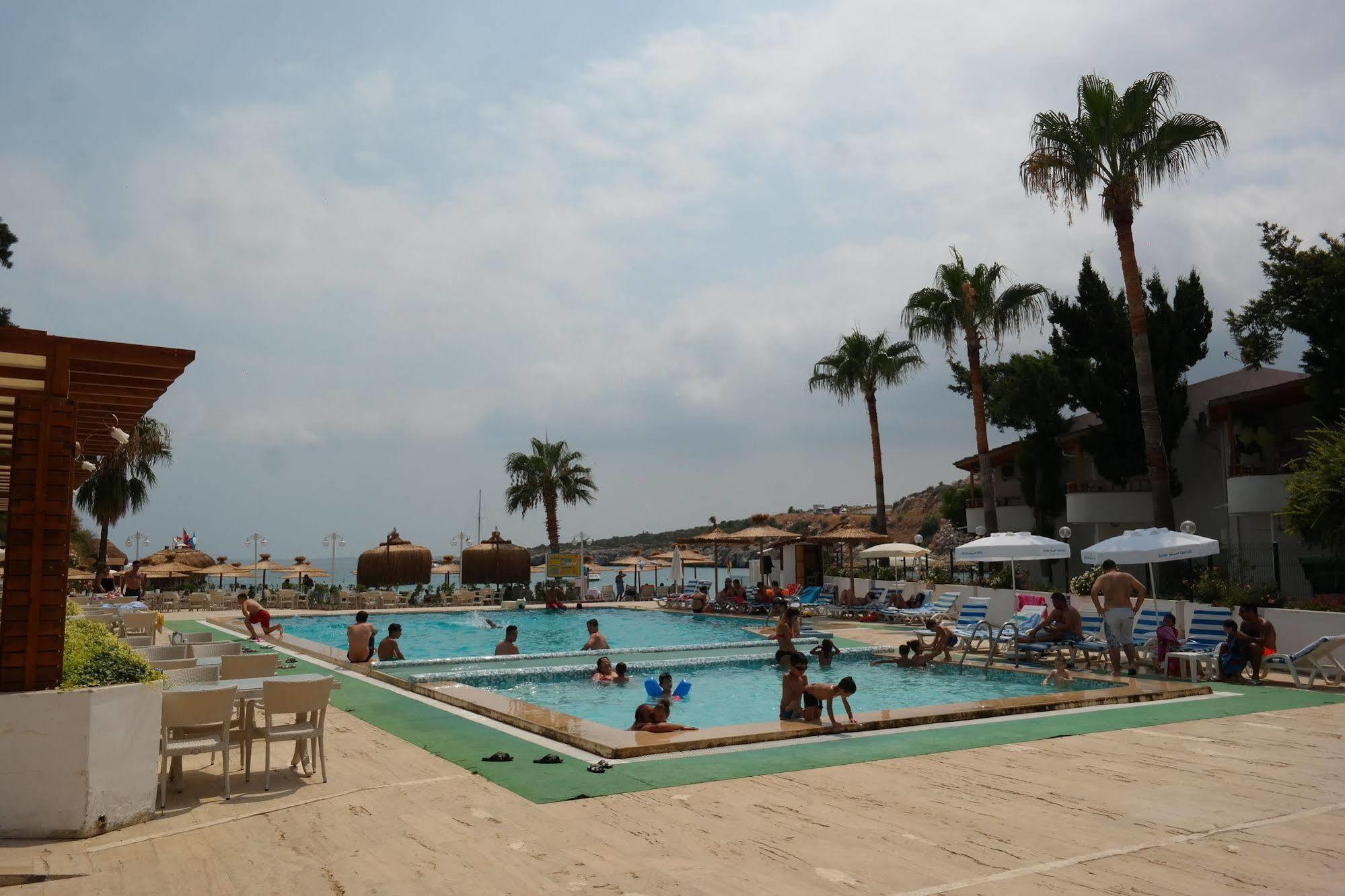 Altinorfoz Hotel Narlikuyu Екстер'єр фото
